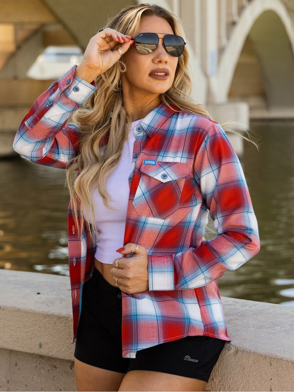 Dixxon Women's Storm Ready Flannel Long Sleeve Button Down Shirt Small Red Plaid